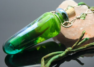 Bottle Necklace for your Aromatherapy Oils